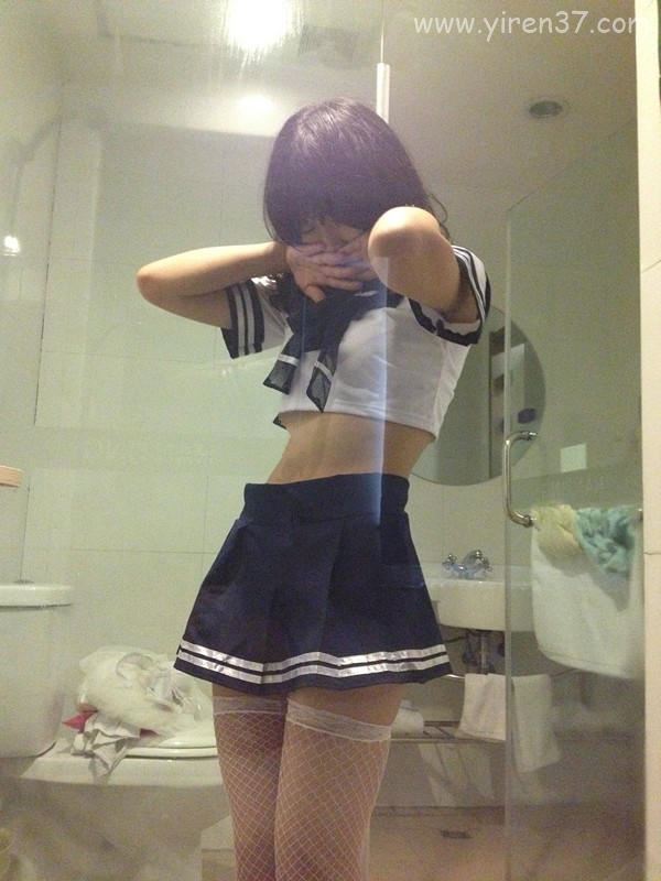 虎牙小美女甜美的啪啪岁月【11P】