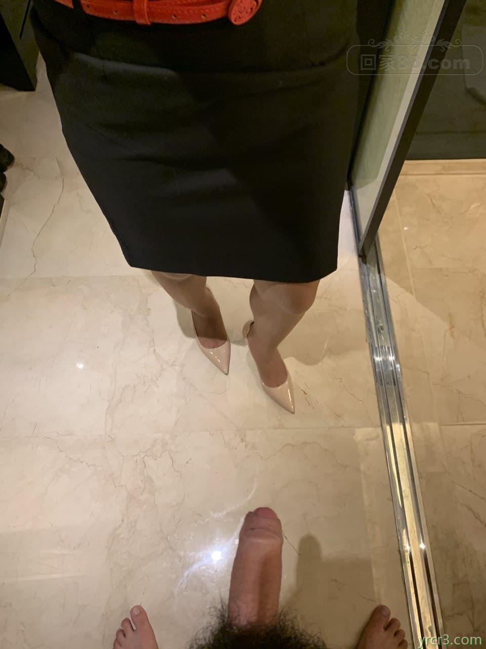 送上门的熟女没说的，干吧。【12P】