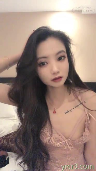 【双蛋】女友闺蜜女神范高颜值美脚小骚妞先足交后无套内射真爽啊【11P】