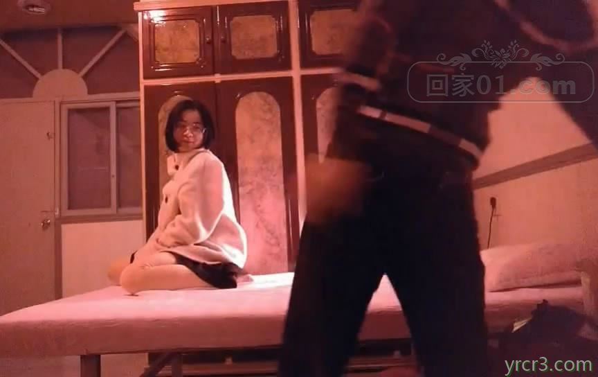 搞按摩店老板娘热身再去养生馆和眼镜骚女啪啪【10P】