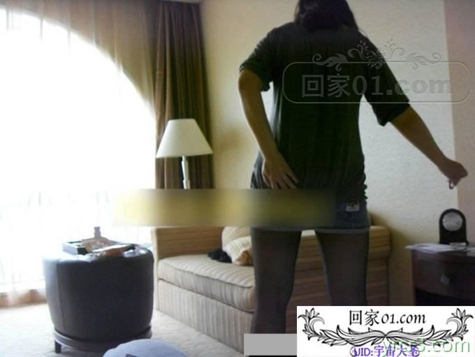 找刺激和老婆在酒店里开房私拍性爱照【15P】