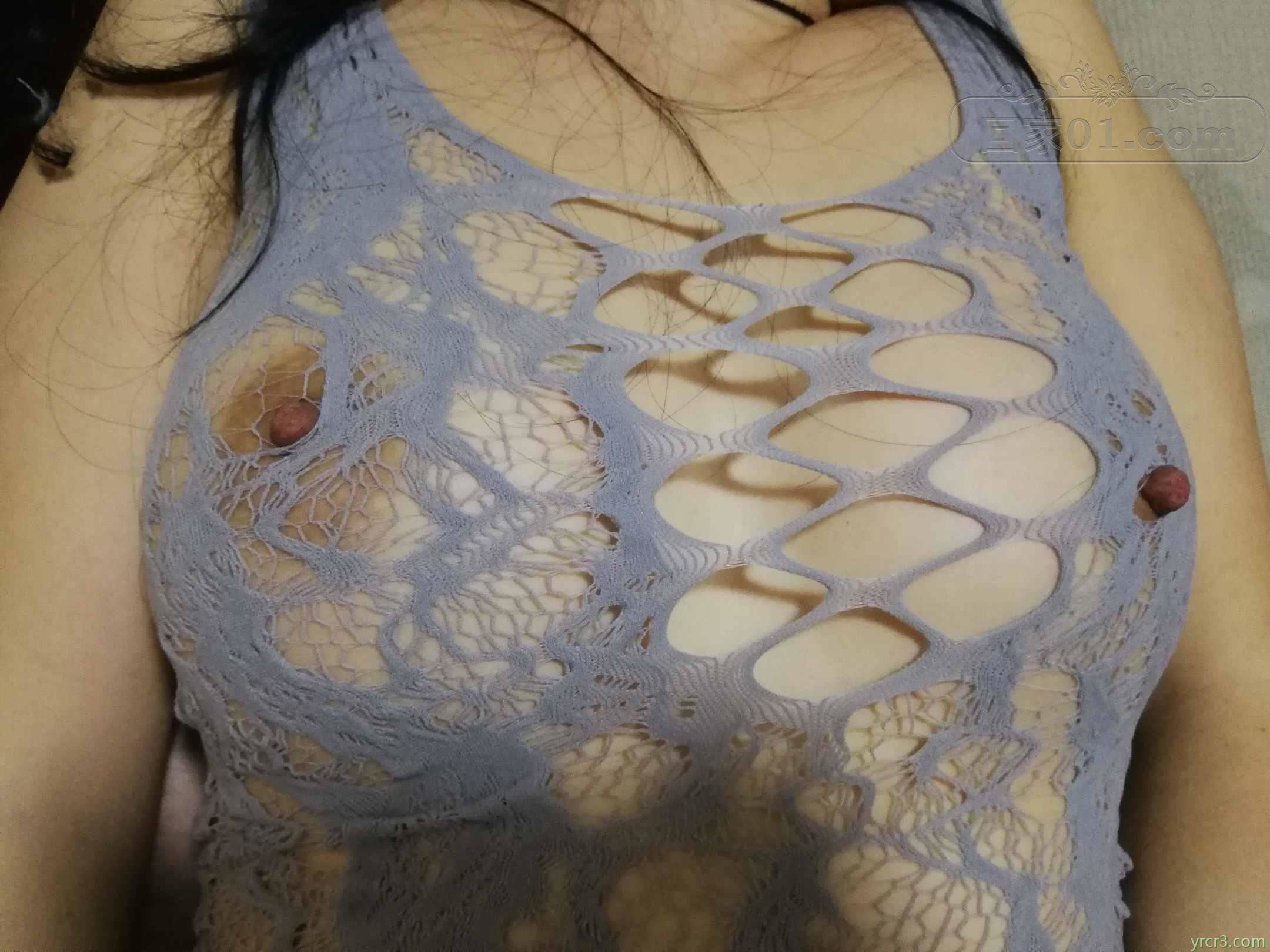 老婆的屁股怎么样，后入硬是要滴，屁股大就是舒服【16P】