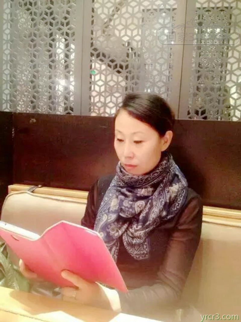 和这个商姐做爱我的感觉是她太能折腾，一会上一会下的【14P】