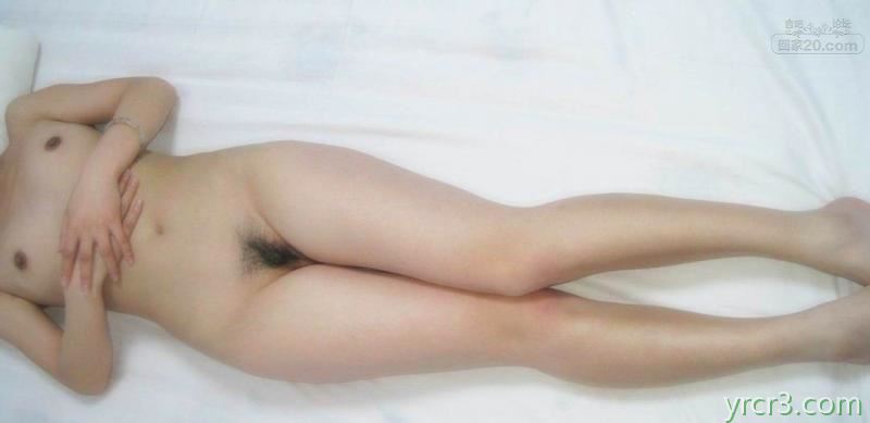休假没事做就和少妇不断的换姿势插骚逼【12P】