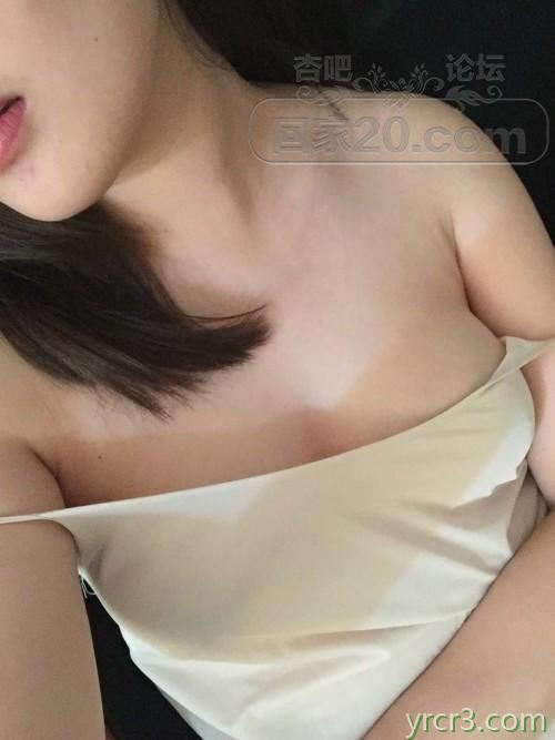 大奶女同事，玩暧昧，挑逗却不让操，最多看看默默奶子，上火啊【15P】