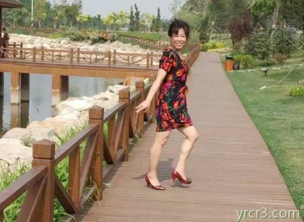 和老婆吵架后我直接去大妈家泄泻火，感觉好多了【15P】
