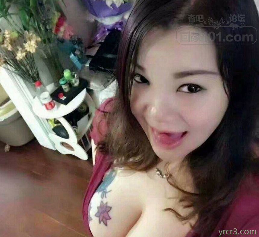 风骚中熟见一回把我吸干　蛋蛋都疼了　【10P】