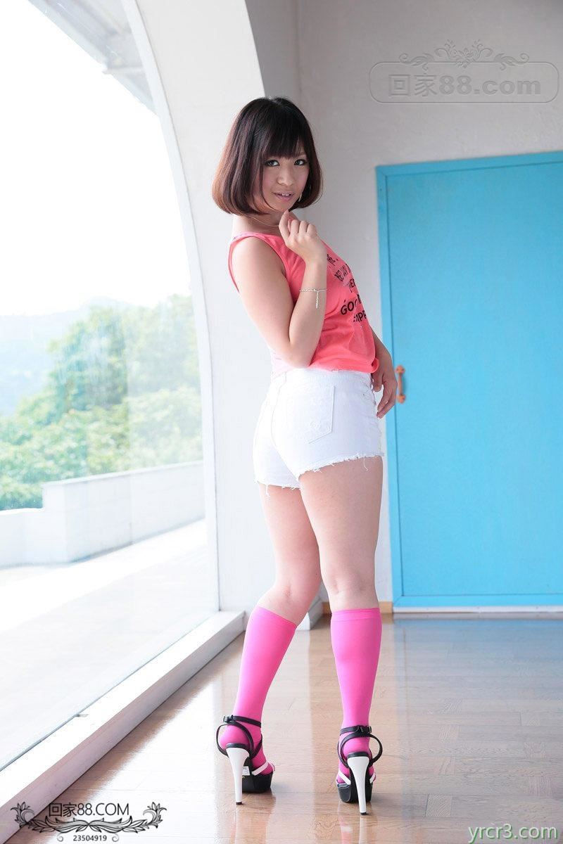 【双节】巨乳时尚模特 青空奸【30P】