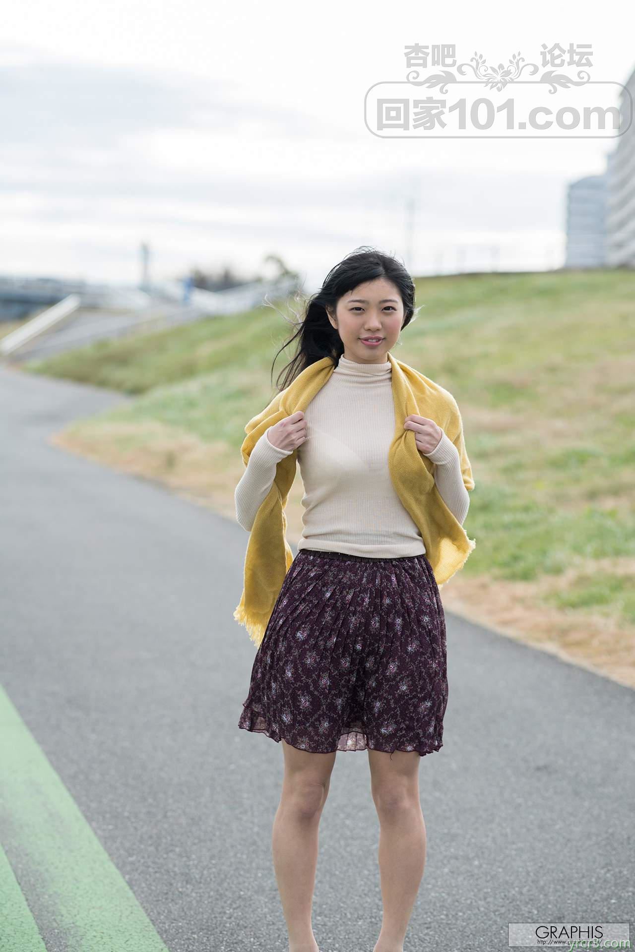 长发文静美少女化外回到家中慢慢剥去衣物好诱人【31P】