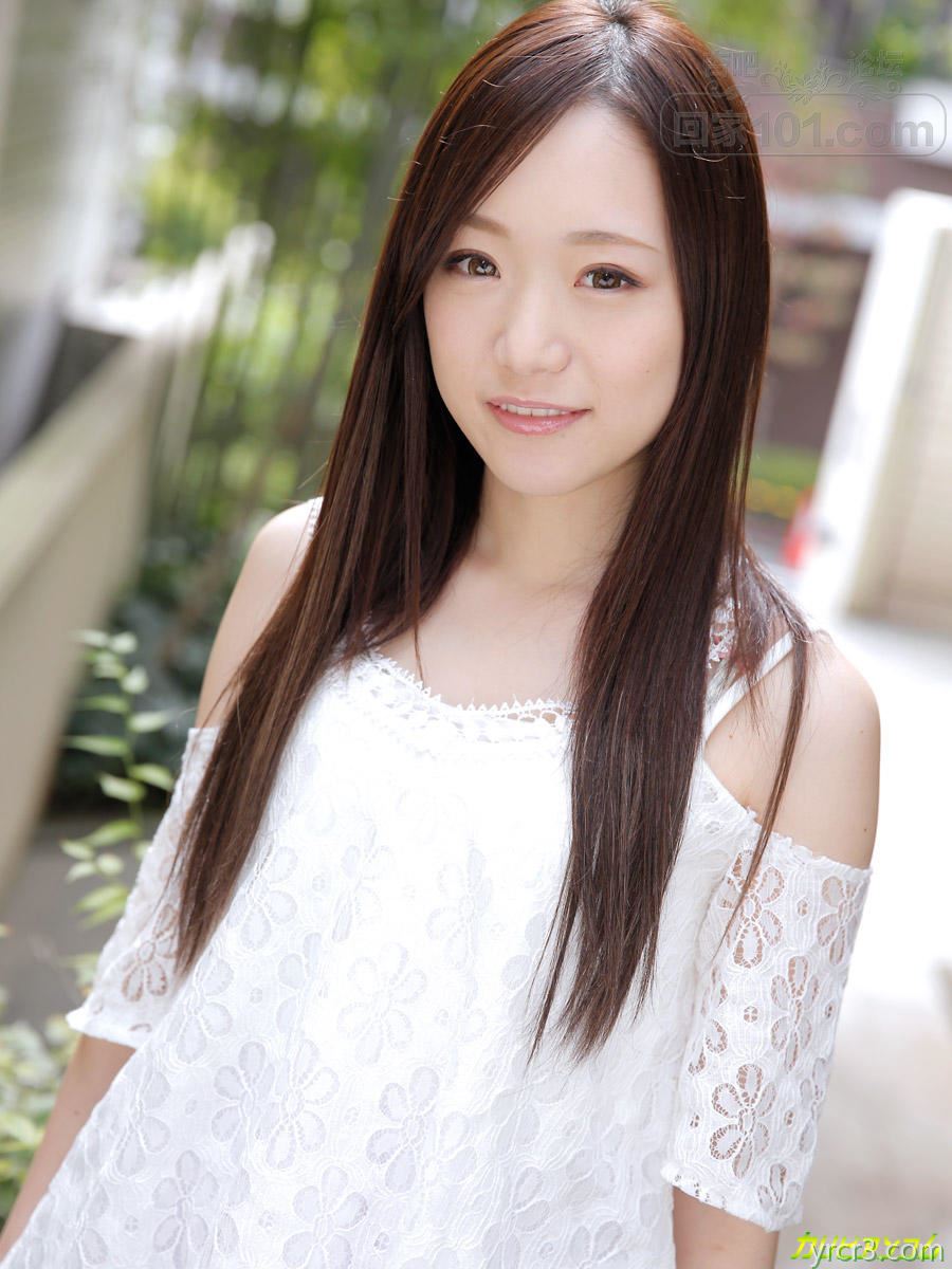 白裙长发文静少女骨子里却是淫娃荡妇小穴夹紧大屌【40P】