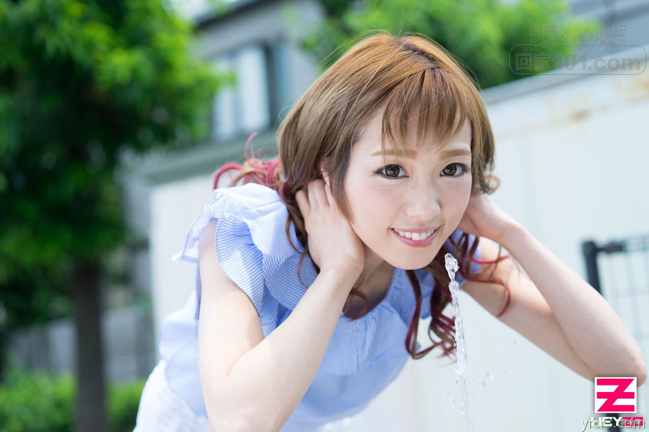 甜美女生婚前见初练，一顿猛如虎的操作精液灌逼【21P】