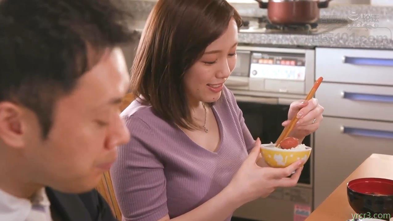 炎热夏日公公偷看儿媳洗澡自慰没能把持住强操骚穴【38P】