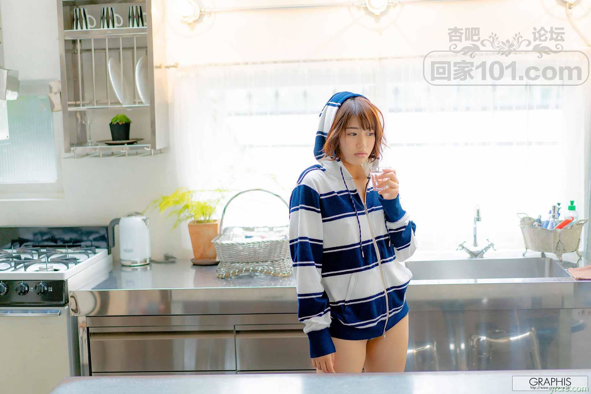 美少女唯井まひろ鲜嫩小妹子　都不舍得下口的　【18P】