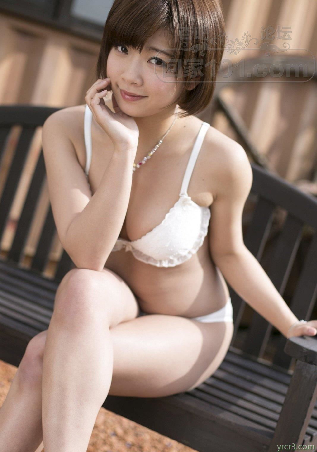 美女好身材短发显干练　美乳头挺俏屁股很妖娆　【20P】