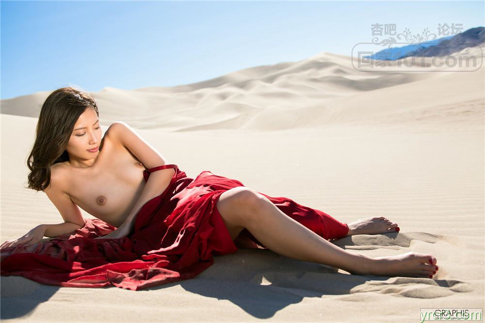 绝色美乳女神-横山美雪　完美的乳头　真是嫩出天际啊　【19P】
