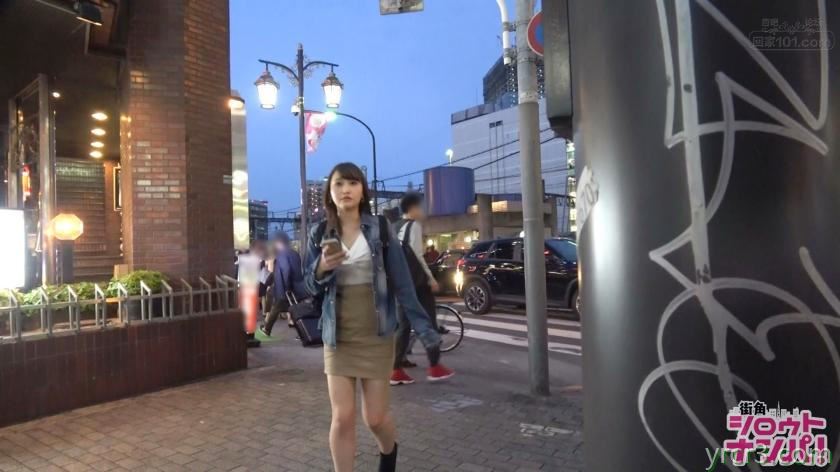 日本社交网站认识的漂亮美女~服务态度就是好~从卧室干到浴室~最起码被干了3次~【24P】