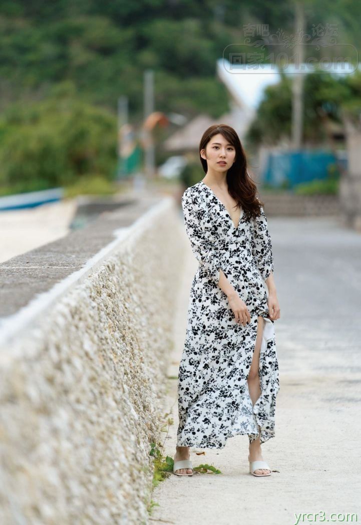 黄色连衣裙长发气质美人妻不穿衣服的时候最好看【22P】