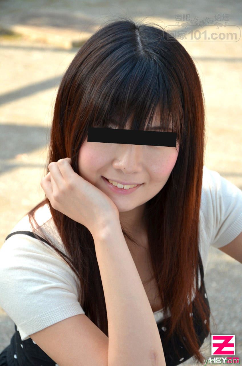 圆脸盘，大奶子，开个房全被针孔摄像头拍下来了【21P】_