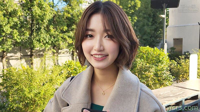 美女设计师人妻26岁健身教练肌肉男和人渣出轨【20P】