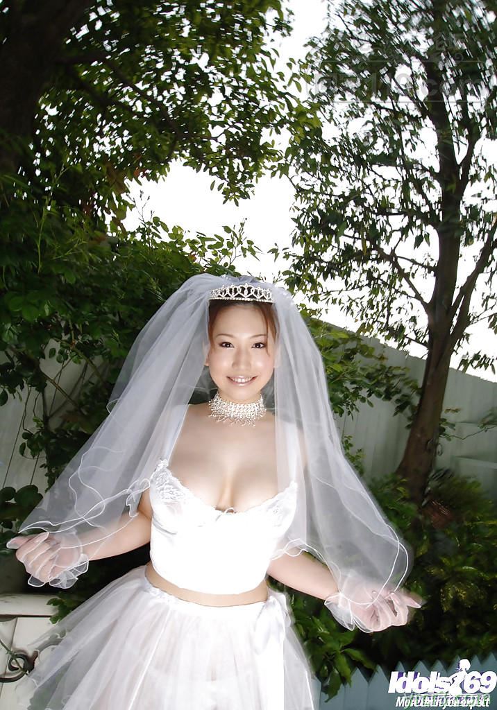 大胸的日本新娘_Ai_Sayama_脱光衣服以后很性感哦【14P】