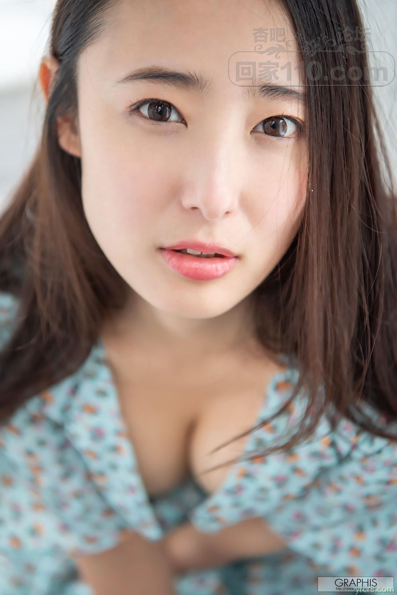 花色连衣裙长发美少妇玻璃窗前脱衣勾引外面的你【20P】