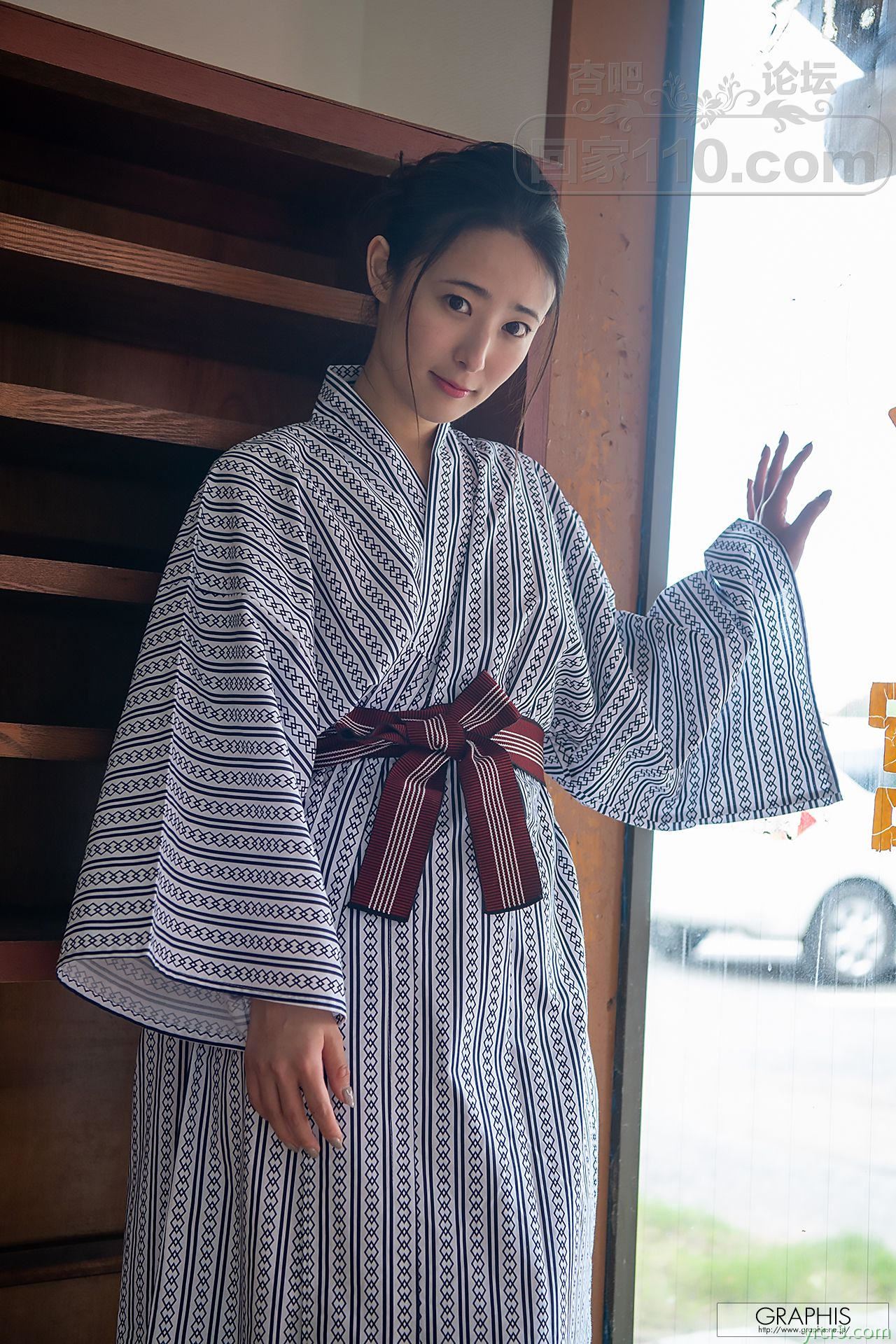 和服浴衣美少妇泡完温泉卧室脱衣好好休息一番【30P】