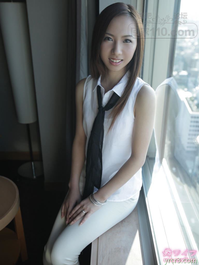 最近女友不太正常跟踪发现居然与我的好兄弟搞在一起开房了【50P】