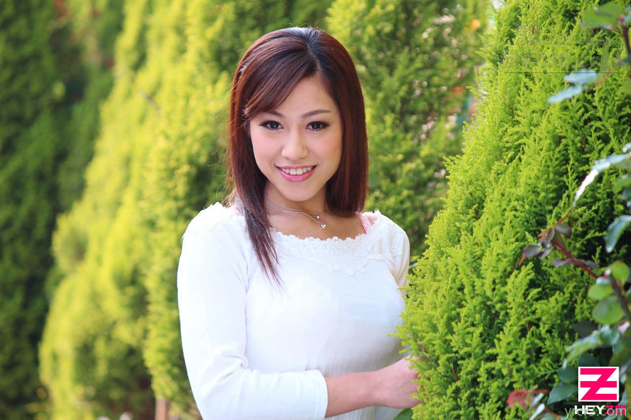 蓝色短裙气质美少妇勾引邻家小鲜肉子宫灌满浓精【21P】