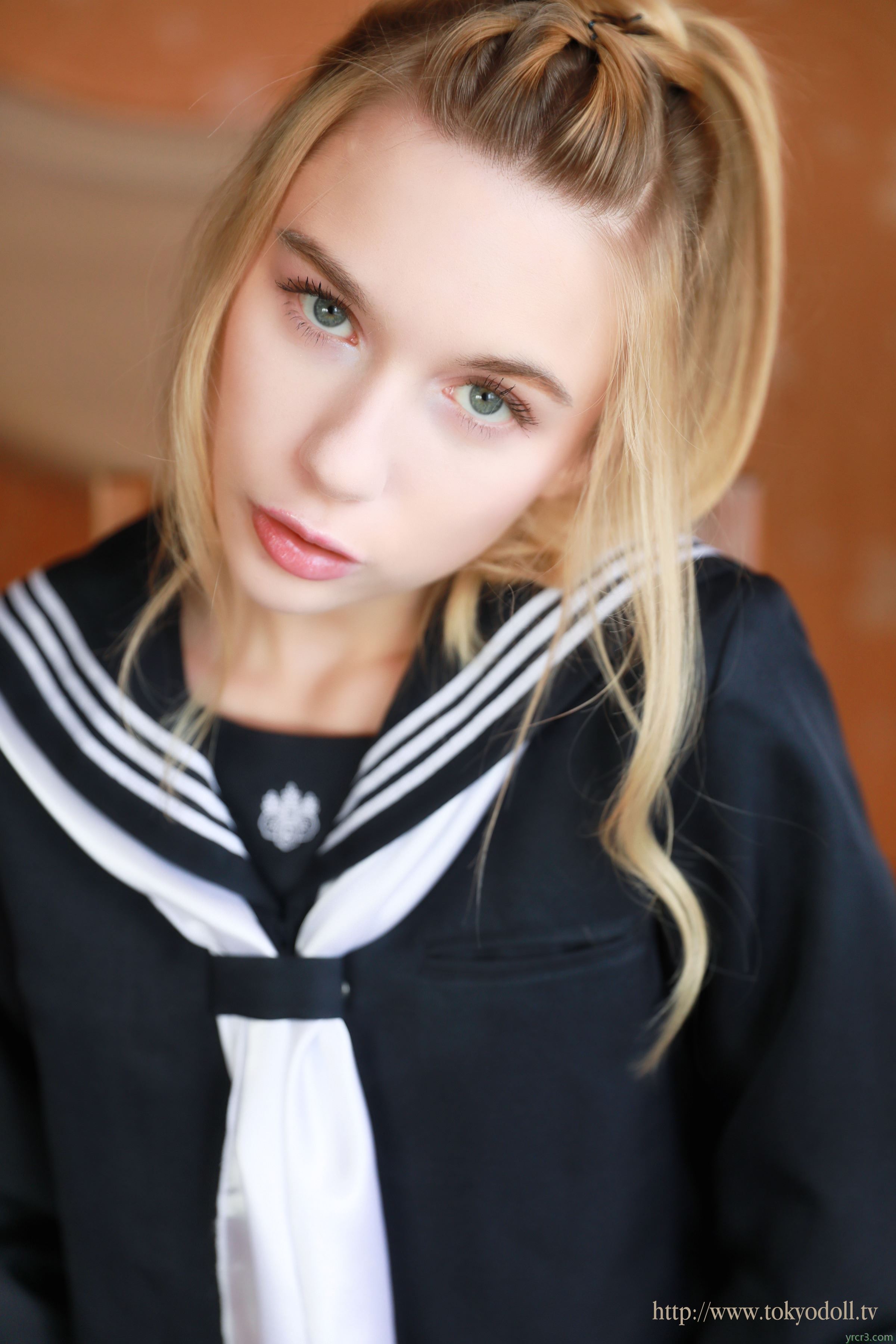 金发碧眼的乌克兰小萝莉 TokyoDoll